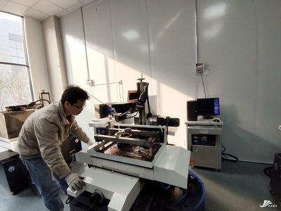 玄(xuan)方(fang)科(ke)技項(xiang)目突破(po)性(xing)進展 設備安(an)裝調試與(yu)編(bian)程(cheng)教(jiao)學培訓並(bing)進，預計(ji)2月(yue)底試生(sheng)產