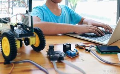 上海(hai)童(tong)程(cheng)童(tong)美 網(wang)絡投(tou)資(zi)管理與教育咨(zi)詢的(de)新(xin)趨(qu)勢(shi)